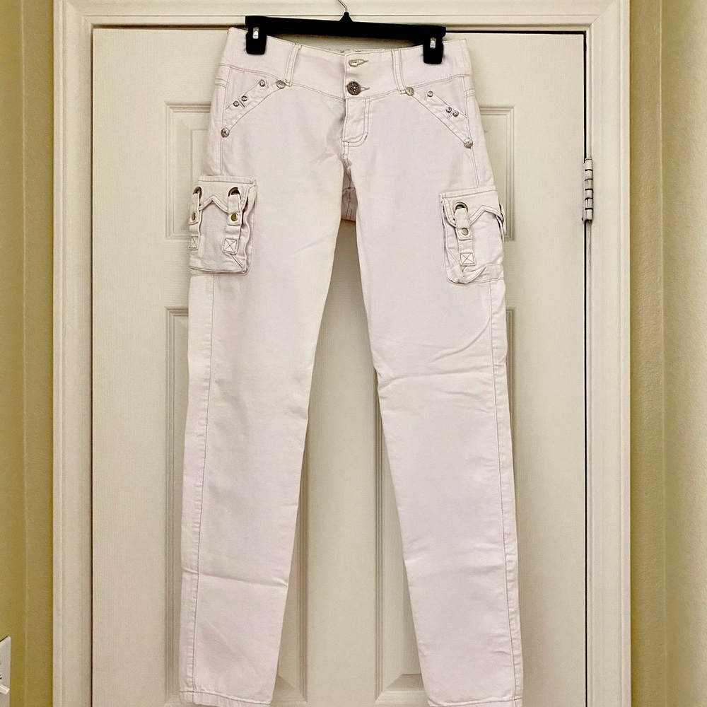 White Push Up Sculpting Colombian Jeans